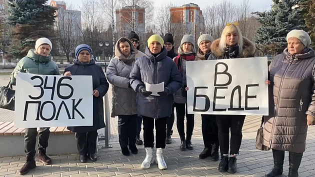 Putin má problém s ruskými ženami. Více protestují a kritizují nejen armádu