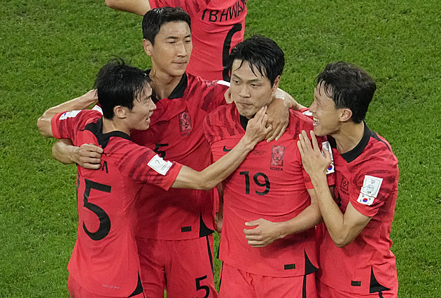 Jižní Korea – Portugalsko 2:1, pohádkový obrat zajistil asijskému týmu postup