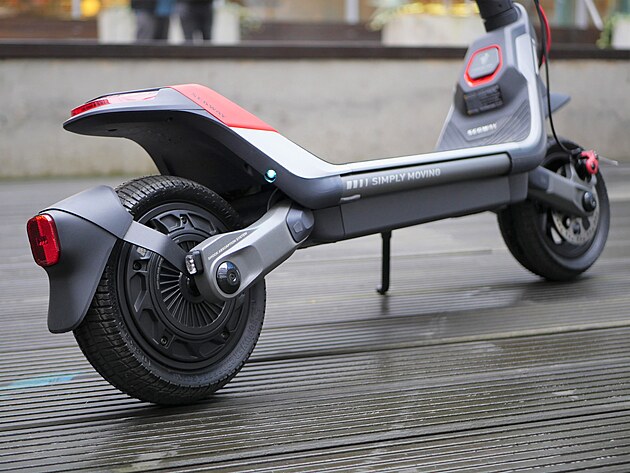 Segway KickScooter P100SE