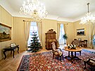 Vánočně vyzdobené prostory zámku v Lánech v prosinci 2022. Masarykova pracovna...