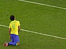 Brazilec Marquinhos po nepromnné penalt proti Chorvatsku ve tvrtfinále...