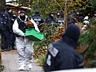 Policie provádí ve Frankfurtu razii proti krajn pravicové skupin ítí...
