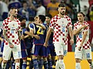 Zaskoení chorvattí fotbalisté Marcelo Brozovi, Bruno Petkovi a Luka Modri...
