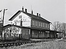 Staniní budova v Bernarticích u Javorníka v roce 1993, GPS: 50.3965739N,...