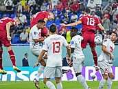 Momentka ze zápasu mezi Srbskem a Švýcarskem na mistrovství světa 2022.