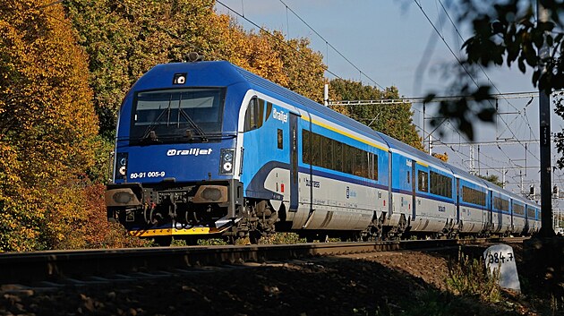 Od novho jzdnho du do konce poloviny roku 2023 je na pru spoj IC 516 / 517 Ostravan Bohumn - Praha - Bohumn plnovan nasazen soupravy Railjet. Zrychl se tak doprava z Prahy na stedn a severn Moravu.