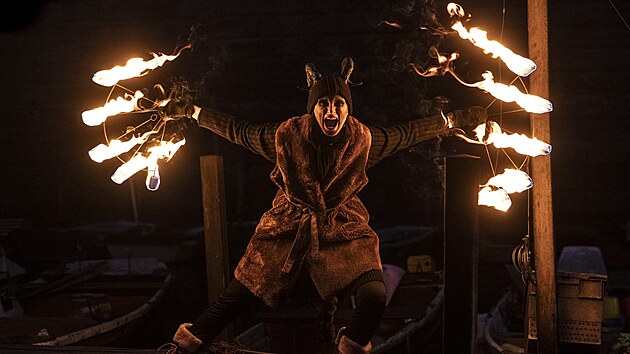 Tradiční představení Čerti na Čertovce bylo plné ohně. (5. prosince 2022)