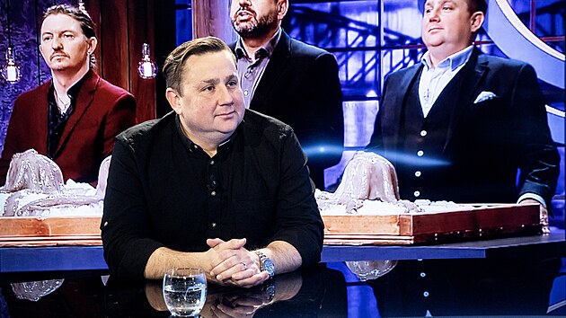 Hostem pořadu Rozstřel je šéfkuchař a porotce v soutěži MasterChef Česko Jan Punčochář.