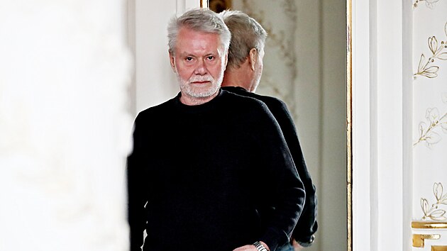 Na brn�nsk� jevi�t� vkro�il Bed�ich V�tisk p�ed �tvrt stolet�m. Te� v Neklanovi netradi�n� ztv�r�uje �enskou roli.