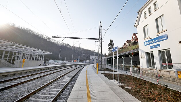 Tra v Blovicch je jako nov. Za tden po n vyjedou znovu vlaky s cestujcmi. (2022)