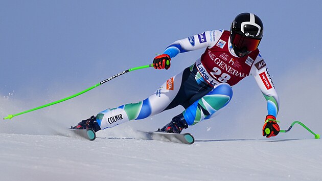 Ilka tuhecov na trati sjezdu v Lake Louise