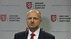 P�edseda vlády Petr Fiala uvedl do funkce nového p�edsedu Národní sportovní...