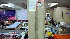 Válka na Ukrajině vyhnala obyvatele Charkova do podzemních vestibulů tamějšího... | na serveru Lidovky.cz | aktuální zprávy