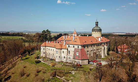 Hrad Grabtejn byl bhem dlouhé historie pestavován. 