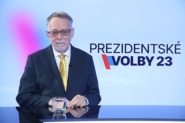 Alternativou k míru na Ukrajině je třetí světová válka, říká Jaroslav Bašta