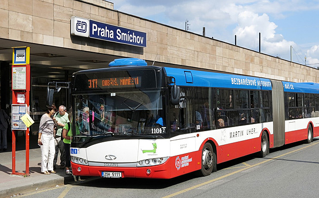 Jízdné Středočechům nepodraží. V Kolíně nebo Benešově cestují pasažéři zdarma