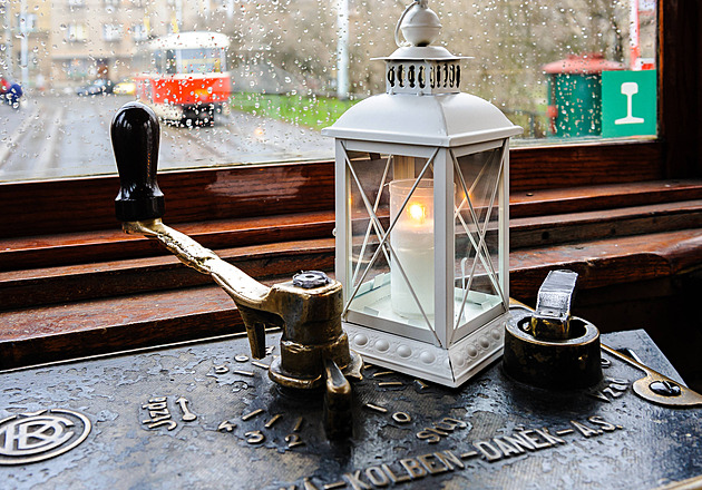 Zájemci dostanou od skautů zdarma svíčku v ochranném kelímku s logem.