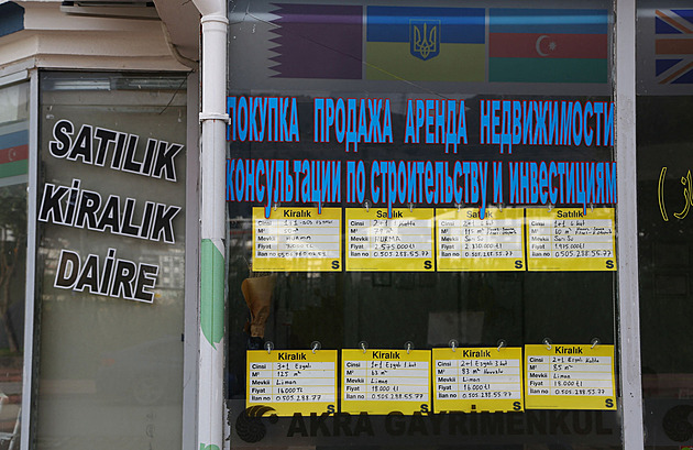 Příliv Rusů zvyšuje ceny domů v tureckém letovisku, místní sepisují petici