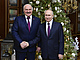 Ruský prezident Vladimir Putin a běloruský prezident Alexandr Lukašenko po...