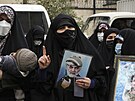 Demonstrace na podporu íránského reimu ped kanceláí OSN v Teheránu (13....