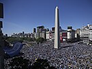 Zaplnné ulice v Buenos Aires. Argentinci slaví titul fotbalových mistr svta.