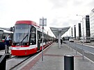 Prvn z obousmrnch tramvaj koda ForCity Smart 45T urench pro Brno u...