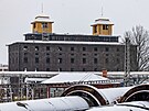 Objekt bývalé sýpky v Hradci Králové se opravuje. (12. 12. 2022)