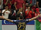 Francouzský obránce Theo Hernandez a Olivier slaví gól do sít Maroka v...