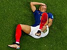 Kylian Mbappé v bolestech pi semifinálovém zápase na mistrovství svta 2022.