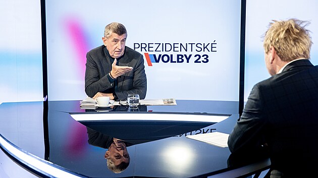 Hostem poadu Rozstel je pedseda hnut ANO a kandidt na prezidenta Andrej Babi. (12. prosince 2022)