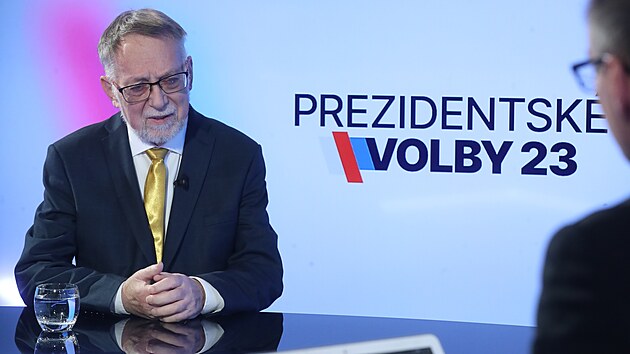 Hostem poadu Rozstel je kandidt na prezidenta Jaroslav Bata. (15. prosince 2022)
