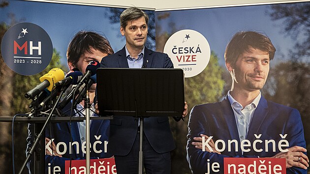 Prezidentsk kandidt a sentor Marek Hiler na tiskov konferenci (19. prosince 2022)