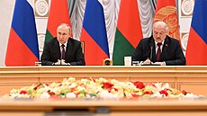 Ruský prezident Vladimir Putin a běloruský prezident Alexandr Lukašenko na... | na serveru Lidovky.cz | aktuální zprávy