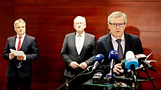 Briefing Nejvy��ího správního soudu k rozhodnutím o návrzích týkajících se...