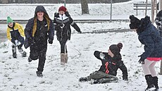 První leto�ní sníh pot�il hlavn� �koláky. (prosinec 2022)