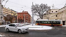 Na pebudovanou kiovatku Fortna v centru Hradce Králové se po více ne osmi...