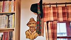 Tradi�ní hrozenkovský klobouk je vd��ná dekorace.