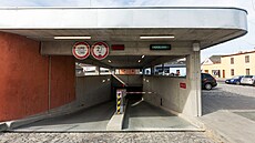 Mohelnice vybudovala na nov� vybudovaném autobusovém nádra�í podzemní...
