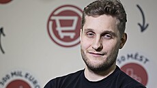 éf Koíku Ivan Util