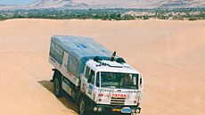 Od Dakaru 1990 se zmnilo pouze barevné provedení kamionu a mnoství nákladu...