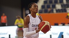 Temi Fágbénléová