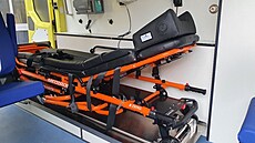 Záchranái získali v listopadu est nových lékaských voz pro RV systém a...