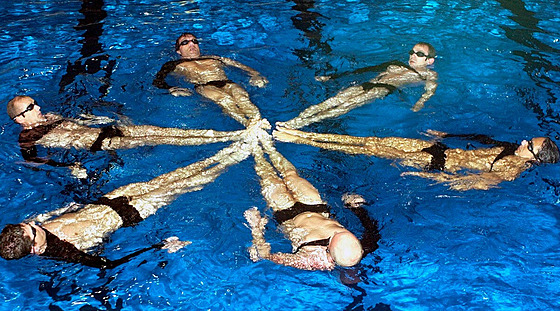 V olympijských soutích v synchronizovaném plavání budou moci u v Paíi v...