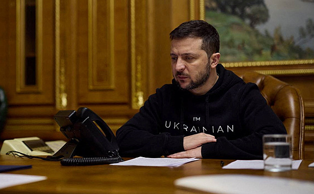 Prezident Zelenskyj volal Pavlovi. Gratuloval mu a pozval ho na Ukrajinu