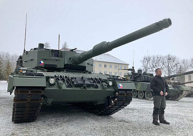 Česko má zájem o tanky Leopard 2, oznámila švýcarská ministryně obrany