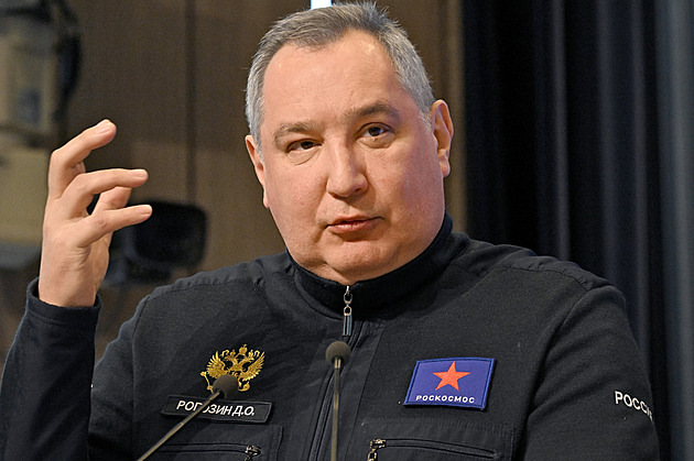 Rogozin poslal velvyslanci Francie šrapnel ze svého těla. Sloužíte USA, vzkázal