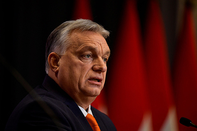 STALO SE DNES: Banky čelily DDoS útokům. Krym se Ukrajině nevrátí, míní Orbán