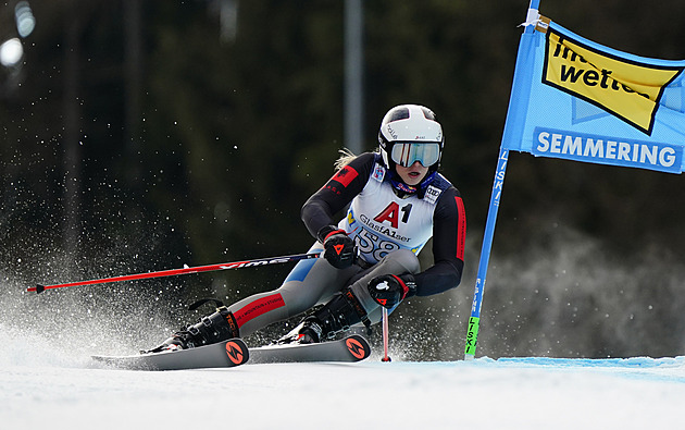 Šestnáctiletá lyžařka Colturiová získala na MS juniorů zlato pro Albánii
