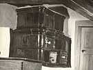 Ukázka interiéru starých chalup. Na snímku kamna v jizb u Válk v Újezd.