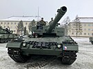 Vojáci v Páslavicích pevzali první tank Leopard 2A4, které esko získalo...